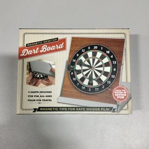 2015 Meridian Point Desktop Or Travel Miniature Dartboard Game (NIB)